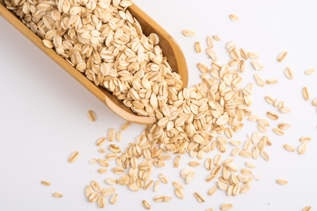 close-up-oat-flakes_1127-224 close-up-oat-flakes_1127-224
